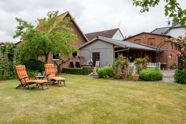 Ferienhaus Nusse - Achtern witten Tuun - Garten