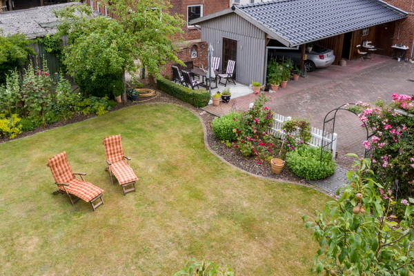 Ferienhaus Nusse - Achtern witten Tuun - Garten